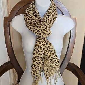 Leopard Print Pashima